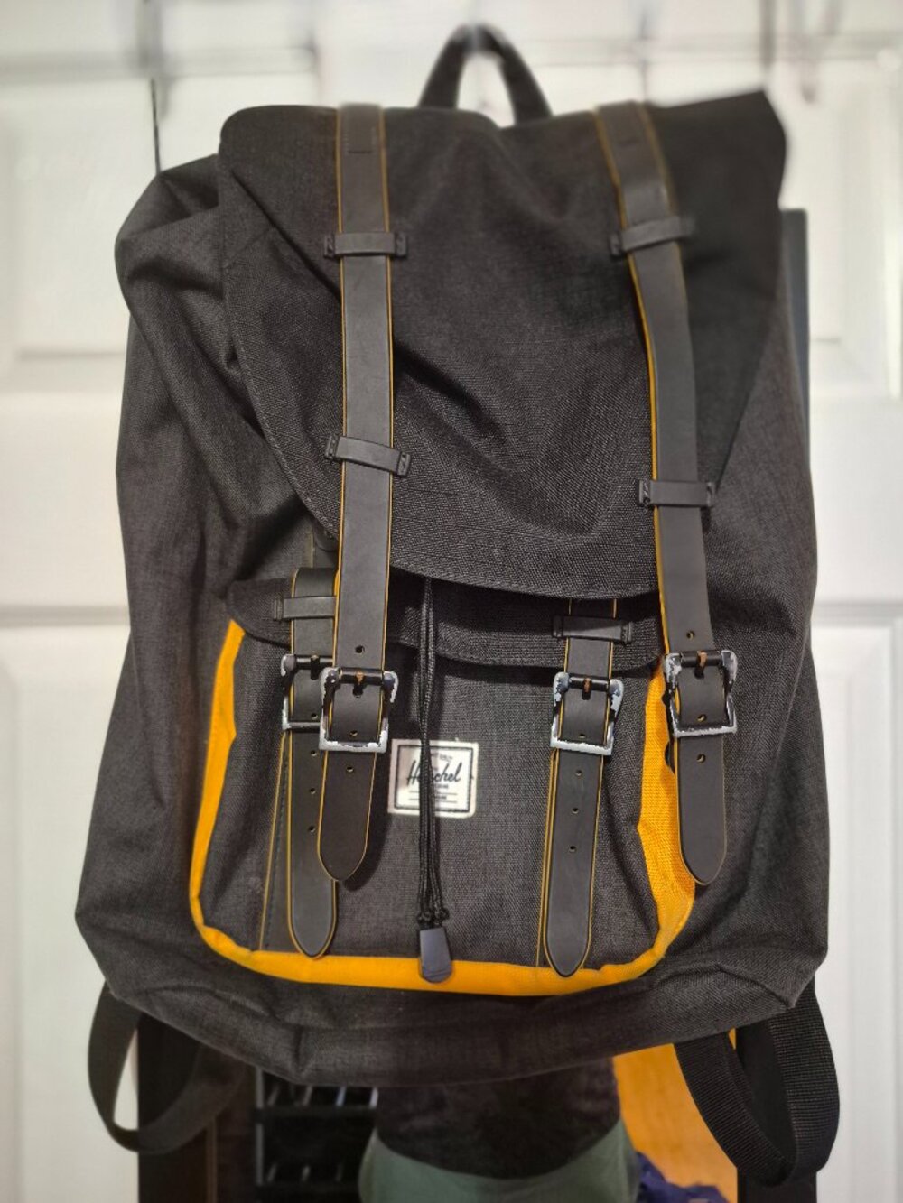 Herschel Backack